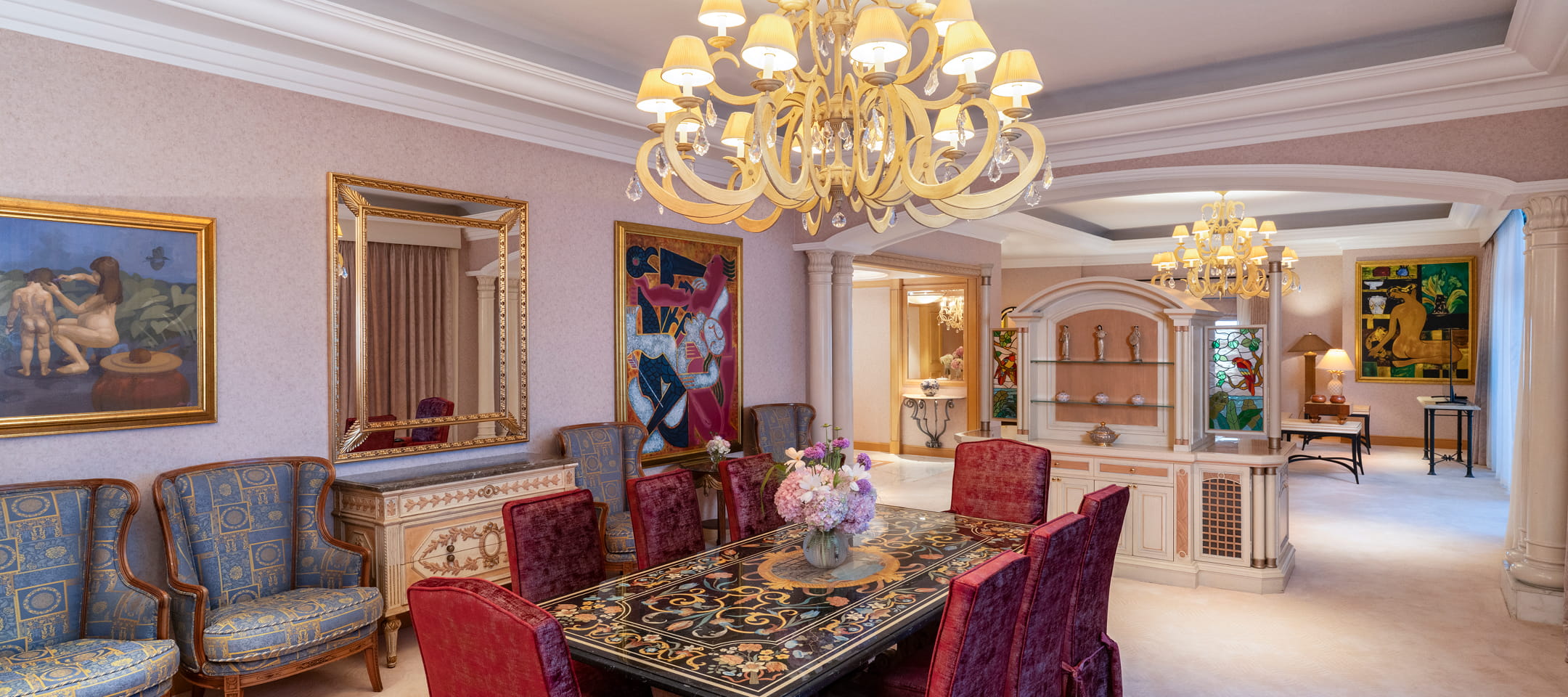 Royal Suite